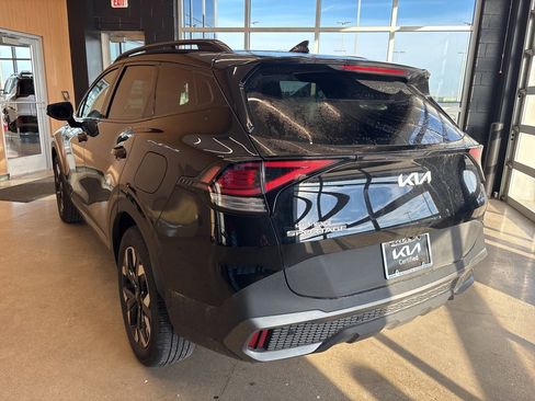 Used 2024 Kia Sportage X-Line w/ X-Line Premium Package image 9