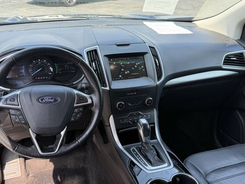 Used 2016 Ford Edge SEL w/ Equipment Group 201A FWD image 16