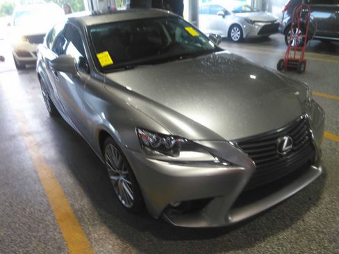 Used 2016 Lexus IS 300 AWD w/ Navigation System Package image 5