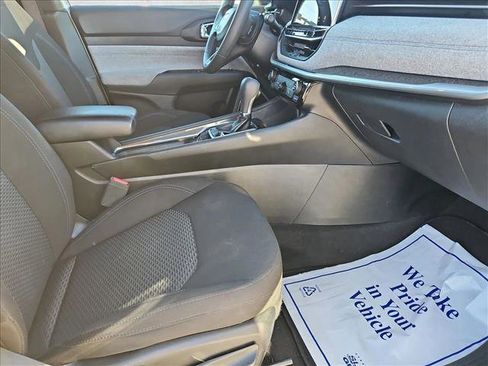 Used 2023 Jeep Compass Sport image 18