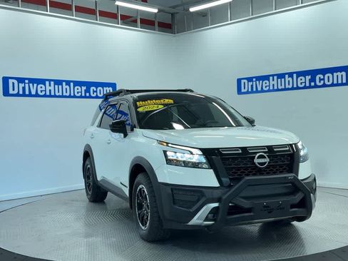 Used 2024 Nissan Pathfinder Rock Creek AWD/4WD image 5
