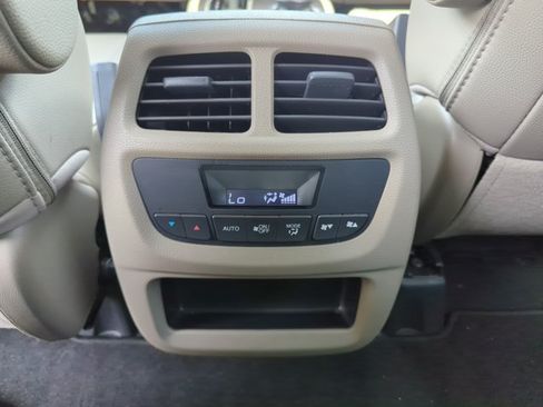 Used 2018 Honda Pilot EX-L image 17