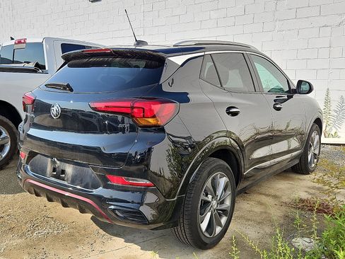 Used 2023 Buick Encore GX Select w/ Sport Touring Package FWD image 9