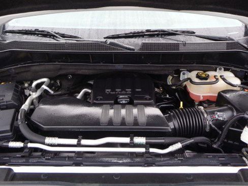 Used 2022 Chevrolet Silverado 1500 LT w/ Safety Package image 10