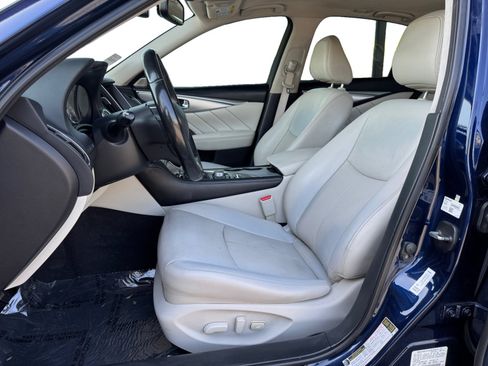 Used 2021 INFINITI Q50 Luxe w/ Seat & Sound Package RWD image 9