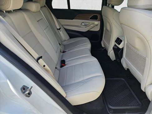 Used 2024 Toyota Tacoma TRD Off-Road image 17