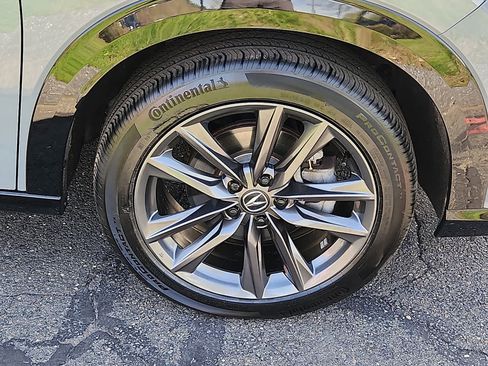 Certified 2025 Acura ADX A-Spec AWD/4WD image 9