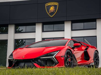 Used 2025 Lamborghini Revuelto