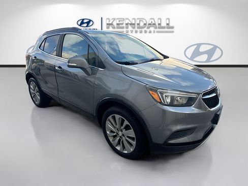 Used 2019 Buick Encore Preferred FWD image 1