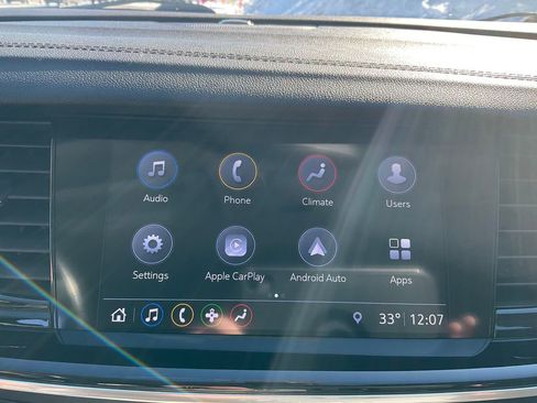 Used 2018 Buick Regal Essence w/ Driver Confidence Package #1 image 11