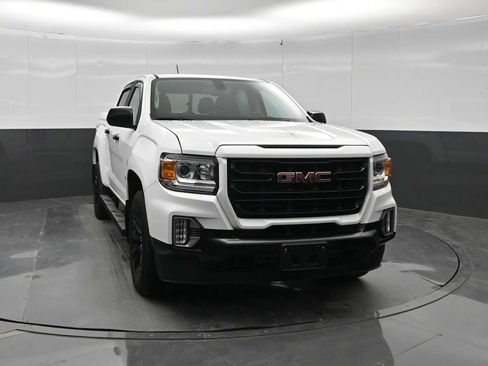 Used 2022 GMC Canyon Elevation w/ Trailering Package AWD/4WD image 2