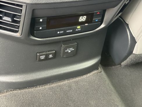 Used 2024 Toyota Sequoia SR5 image 29