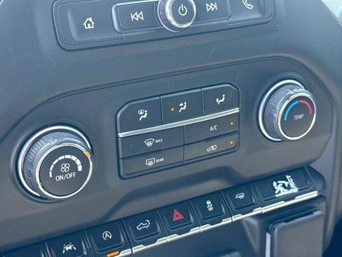 Used 2026 Chevrolet Silverado 1500 Custom RWD image 17