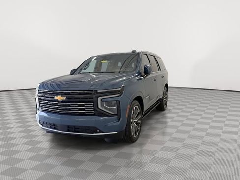 Certified 2025 Chevrolet Tahoe High Country AWD/4WD image 5