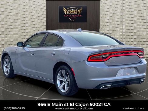 Used 2016 Dodge Charger SXT w/ Driver Confidence Group image 6