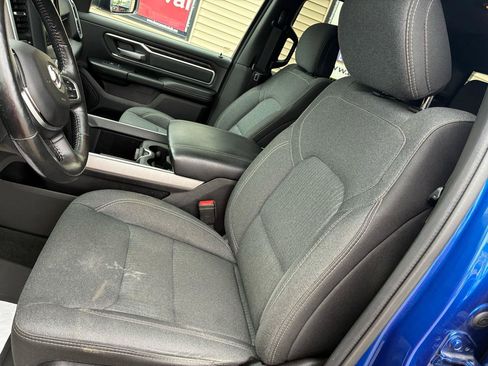 Used 2019 RAM 1500 Big Horn AWD/4WD image 9
