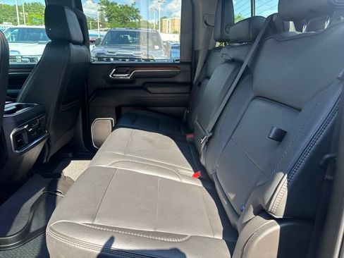 Used 2024 GMC Sierra 2500 Denali w/ Denali Reserve Package AWD/4WD image 25