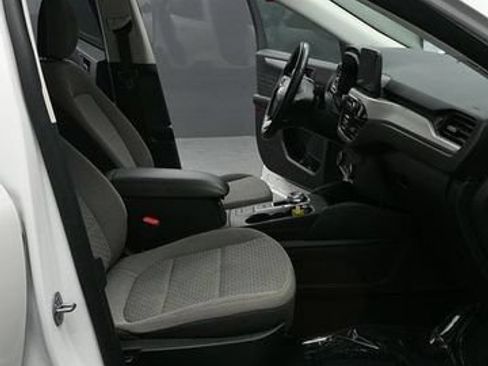Used 2022 Ford Escape SE w/ Convenience Package AWD/4WD image 17