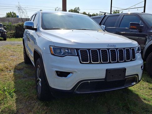 Used 2022 Jeep Grand Cherokee Limited image 4