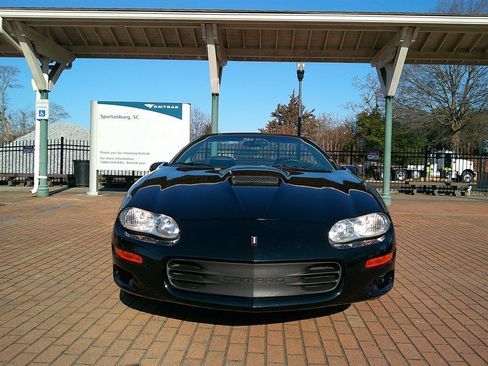 Used 2002 Chevrolet Camaro Z28 w/ SS Performance/Appearance Pkg image 3