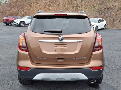 Used 2017 Buick Encore Essence image 5