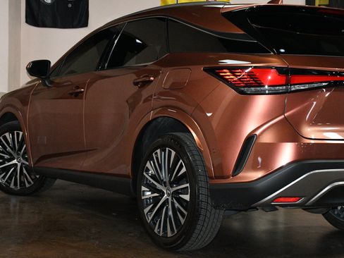Used 2025 Lexus RX 350 Premium Plus w/ Convenience Package FWD image 55