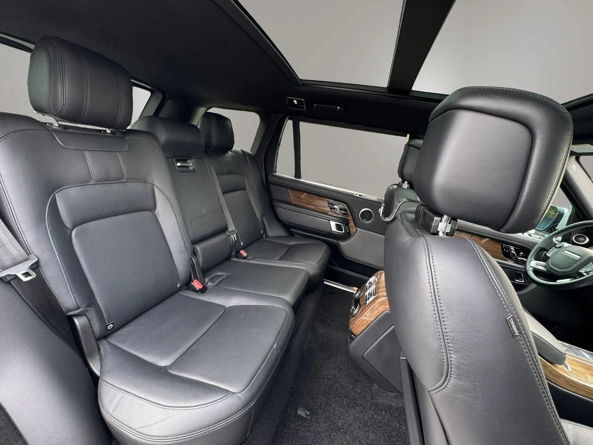 Used 2019 Land Rover Range Rover Long Wheelbase Supercharged AWD/4WD image 18