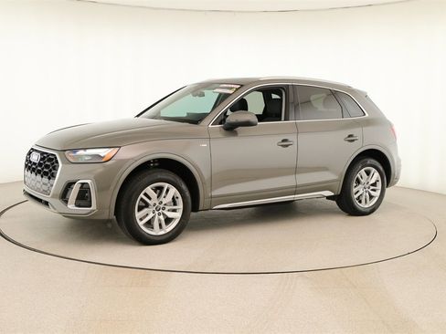 Certified 2023 Audi Q5 2.0T Premium w/ Convenience Package image 13