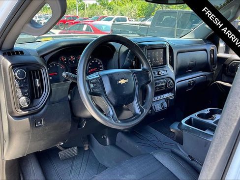 Used 2024 Chevrolet Silverado 2500 Custom w/ Custom Value Package AWD/4WD image 5