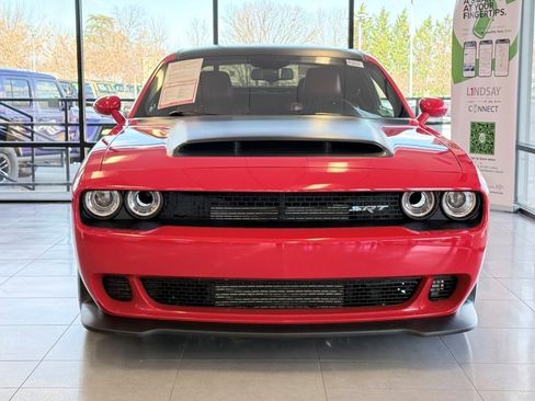 Used 2023 Dodge Challenger SRT Hellcat Redeye image 2