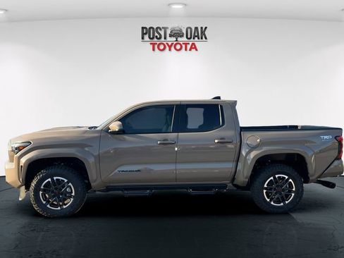New 2026 Toyota Tacoma TRD Sport image 4