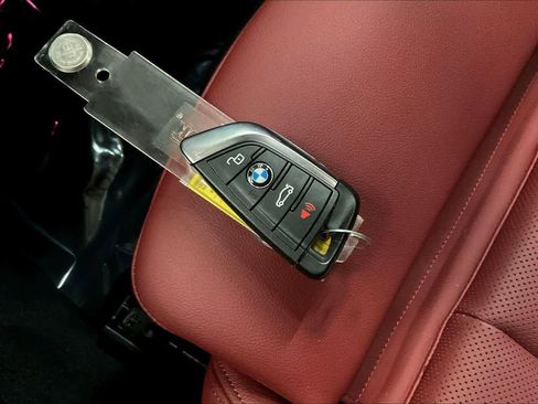 Used 2025 BMW i4 eDrive40 w/ M Sport Package image 14