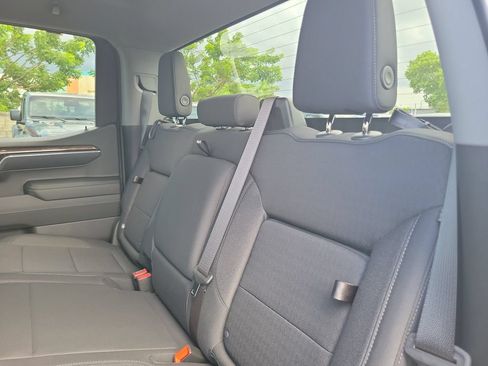 Used 2024 GMC Sierra 1500 Elevation AWD/4WD image 11