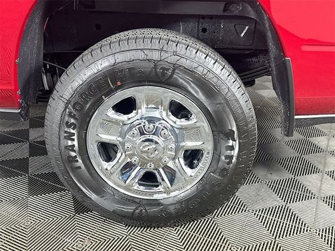 New 2026 RAM 3500 Tradesman w/ Chrome Appearance Group image 17