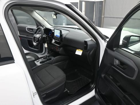 Used 2023 Ford Bronco Sport AWD/4WD image 42
