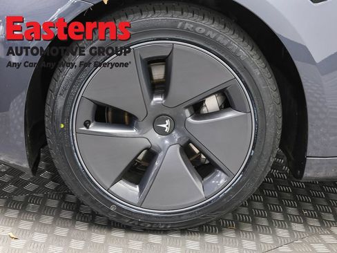 Used 2023 Tesla Model 3 Standard Range RWD image 26