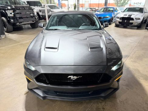 Used 2020 Ford Mustang GT RWD image 3