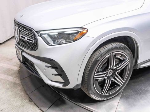 Used 2023 Mercedes-Benz GLC 300 image 12