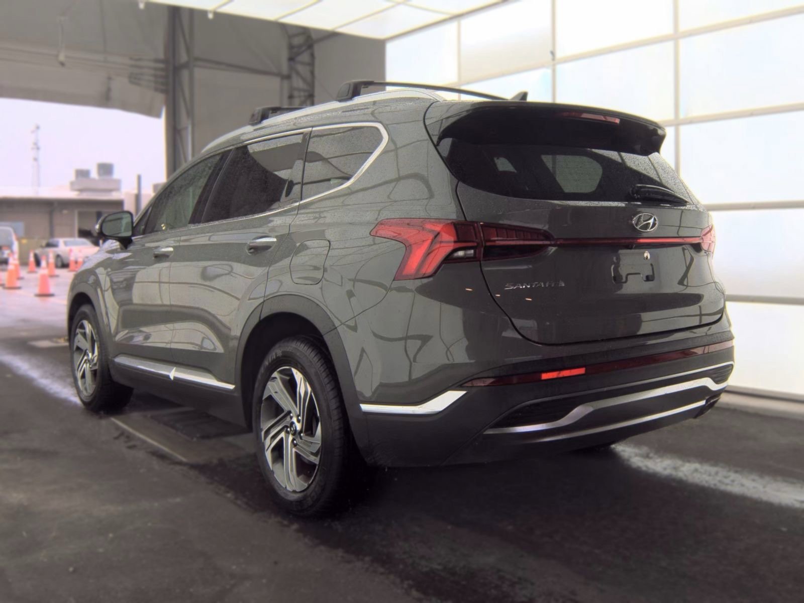 Used 2023 Hyundai Santa Fe SEL w/ Premium Package FWD image 14