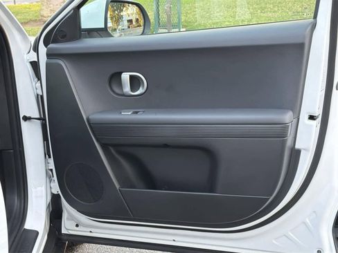 Used 2024 Hyundai Ioniq 5 SEL image 31