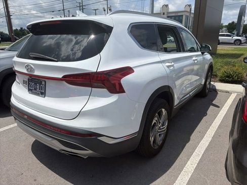 Used 2021 Hyundai Santa Fe SEL FWD image 4