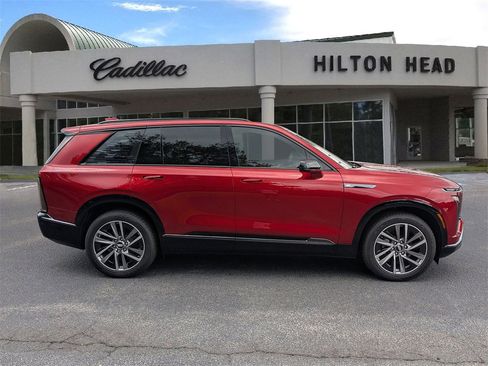 New 2026 Cadillac Vistiq Sport w/ LPO, Floor Liner Package image 7