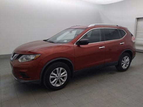 Used 2016 Nissan Rogue SV AWD/4WD image 2