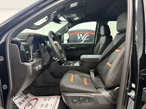 New 2026 GMC Sierra 2500 AT4 AWD/4WD image 8