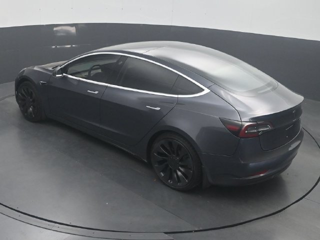 Used 2018 Tesla Model 3 Long Range RWD image 21