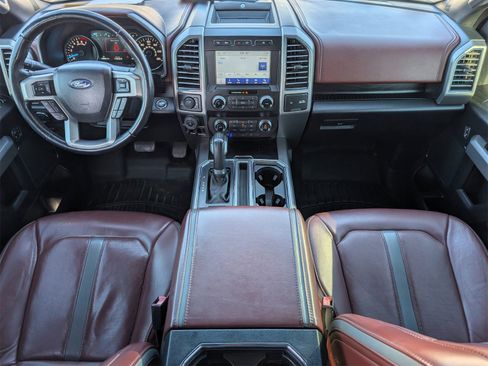 Used 2019 Ford F150 Platinum w/ Equipment Group 701A Luxury image 5