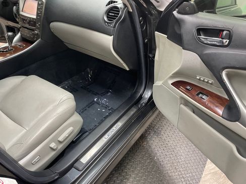 Used 2007 Lexus IS 250 image 37