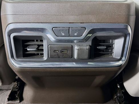 Used 2019 GMC Sierra 1500 SLT w/ SLT Premium Plus Package AWD/4WD image 29