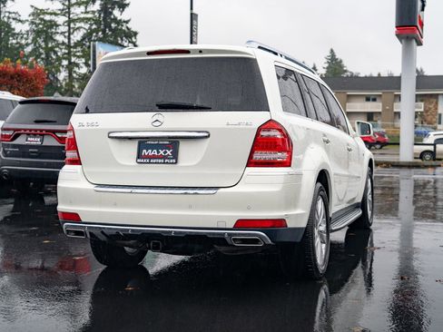 Used 2011 Mercedes-Benz GL 320 BlueTEC 4MATIC image 6