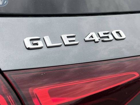 New 2026 Mercedes-Benz GLE 450 4MATIC image 36